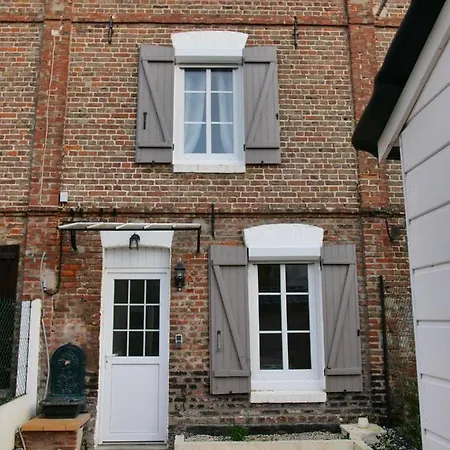 Holiday home La Baie De Chopin, 5min Du Quai. Maison Avec Cour *