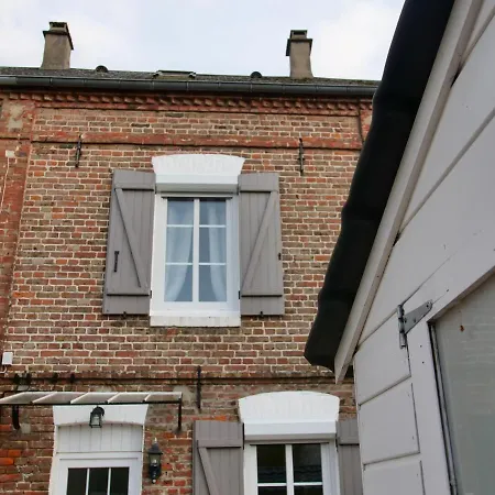 La Baie De Chopin, 5min Du Quai. Maison Avec Cour Holiday home Saint-Valery-sur-Somme