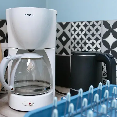 La Baie De Chopin, 5min Du Quai. Maison Avec Cour *